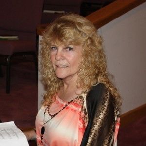 Meet your Posher, Joyce